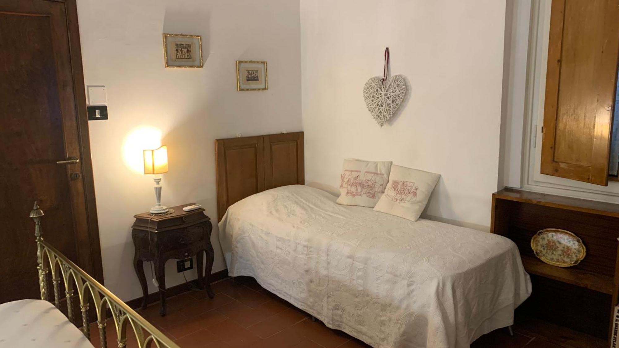 B&B Le 5 Vie Appartamento Con Camera Tripla Florens Exteriör bild