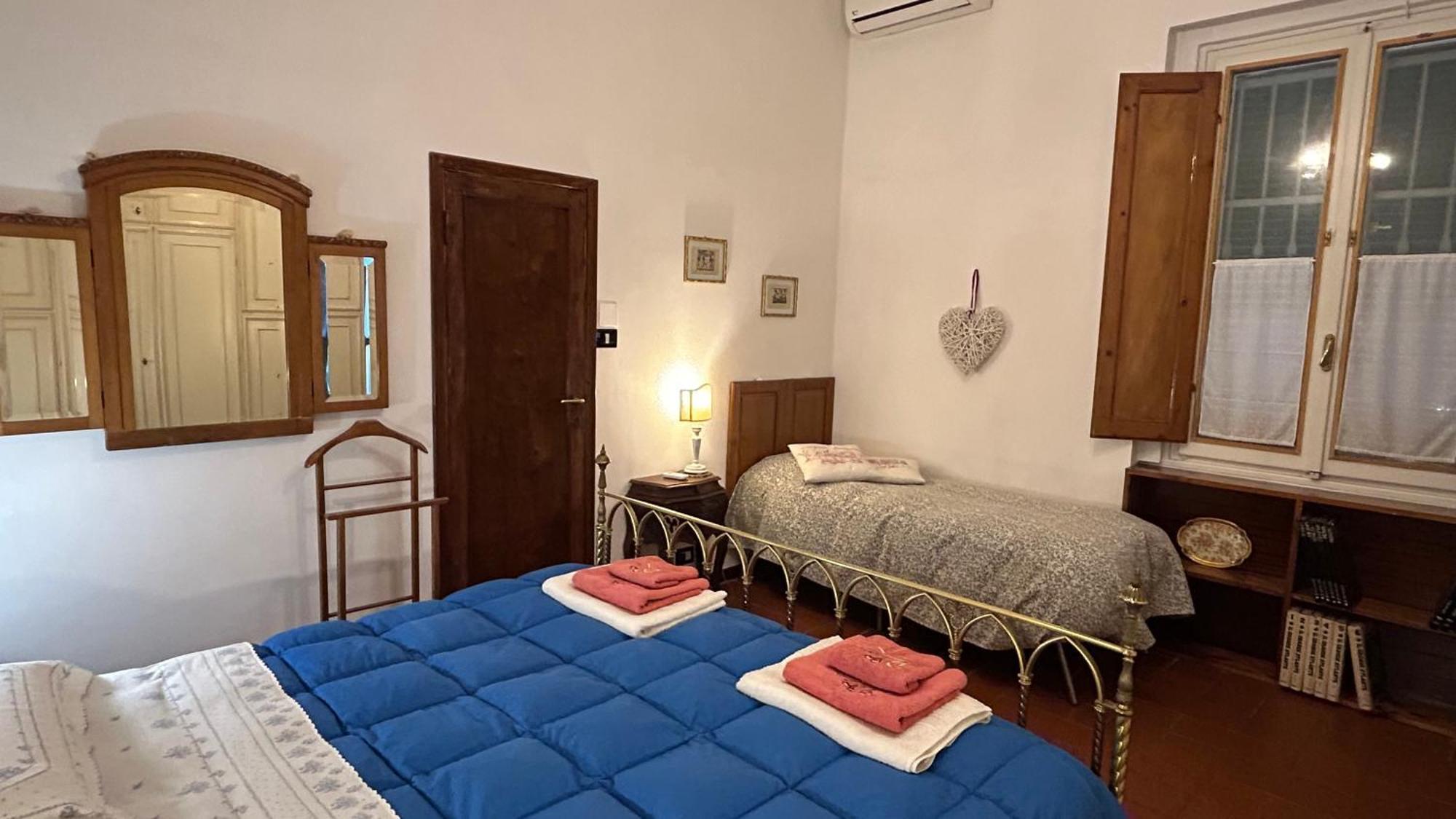 B&B Le 5 Vie Appartamento Con Camera Tripla Florens Exteriör bild