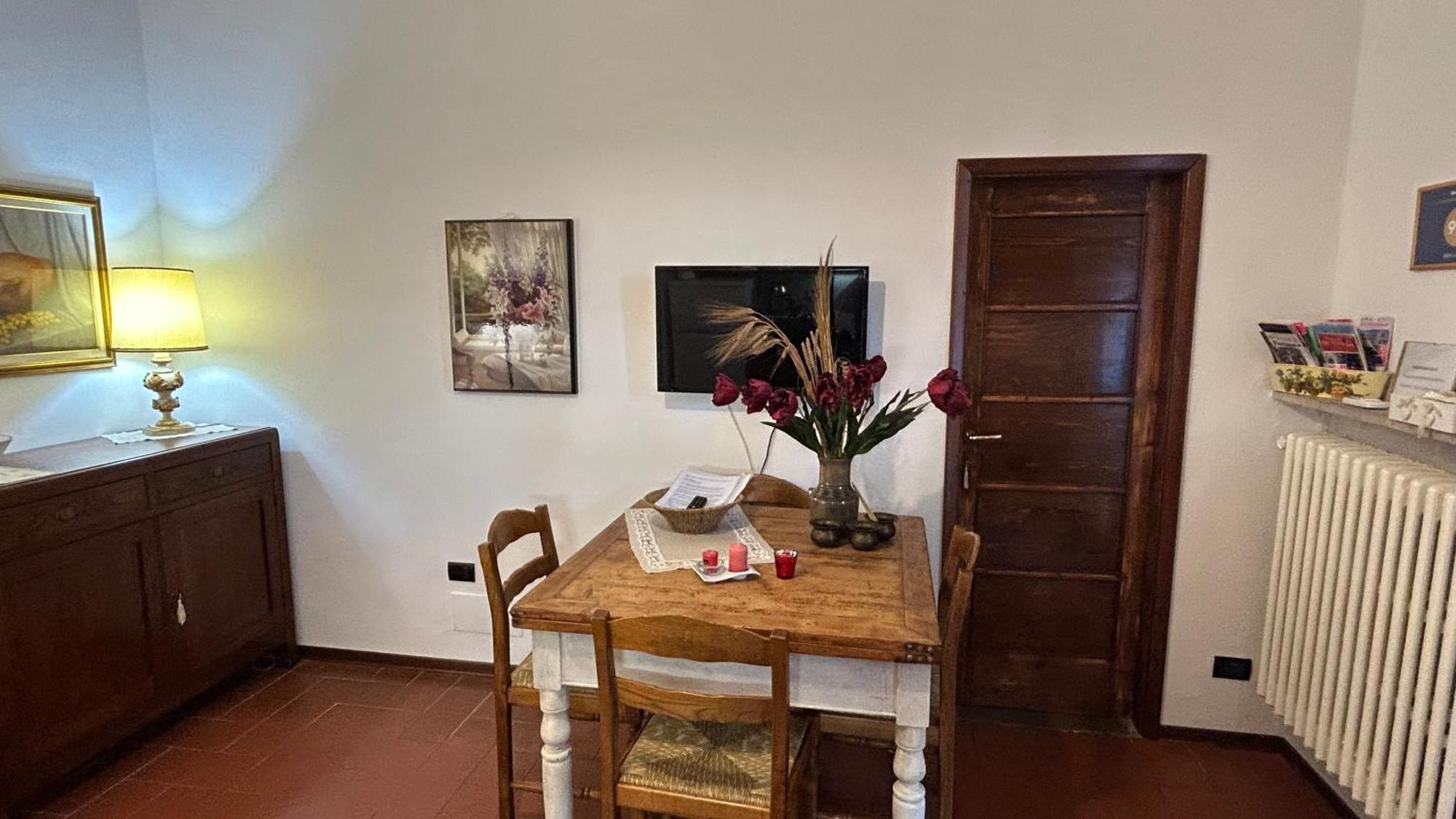 B&B Le 5 Vie Appartamento Con Camera Tripla Florens Exteriör bild
